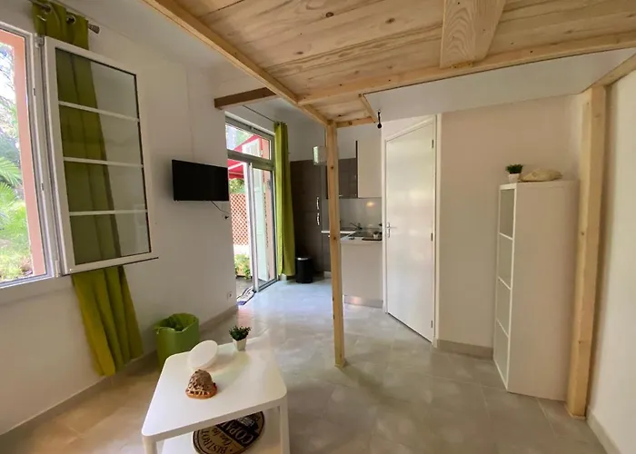 L Annexe 50m De La Apartment *
