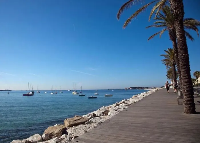 L Annexe 50m De La * Bandol