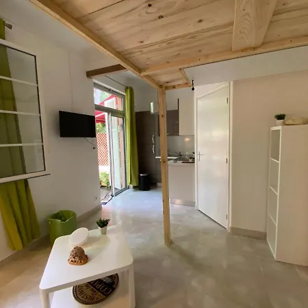 L Annexe 50m De La Apartment *